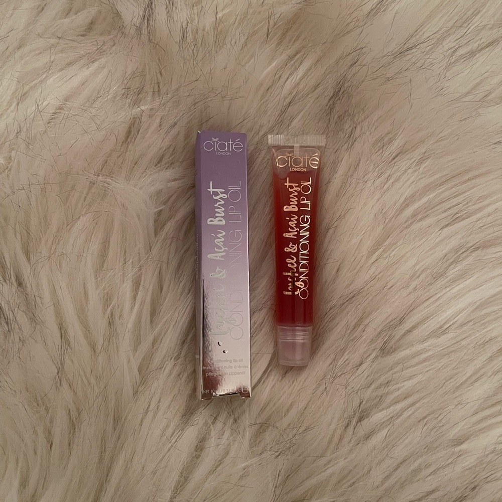 Ciaté London Fruit Burst Hydrating Lip Oil- Lychee & Açaí Burst